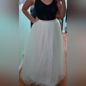 Stylish Bride Custom Tulle Skirt